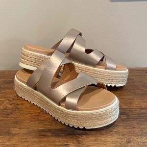 WALKME Rose Gold Platform Sandal
